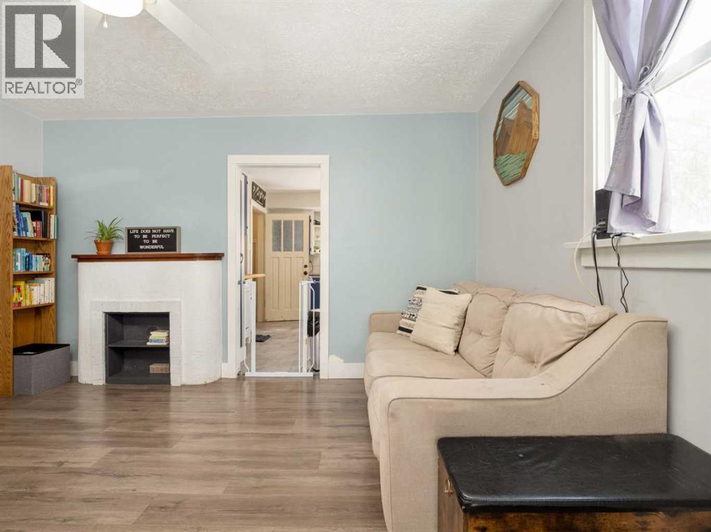 Single Family House Bungalow for Sale in   Street S Victoria Park Lethbridge 