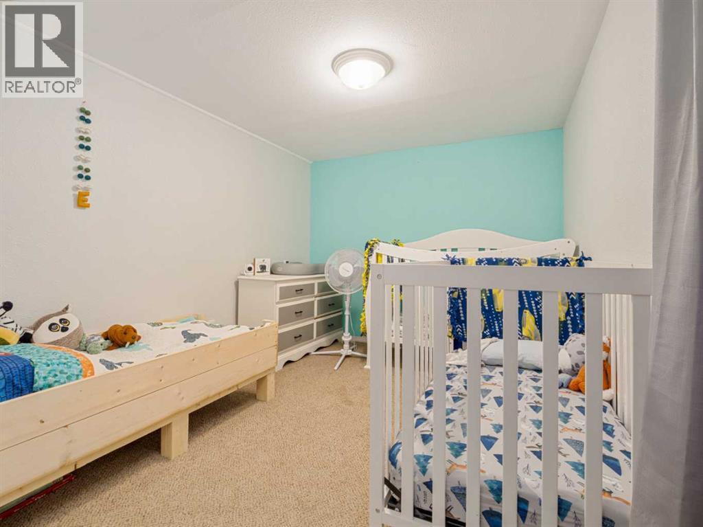 Single Family House Bungalow for Sale in   Street S Victoria Park Lethbridge 