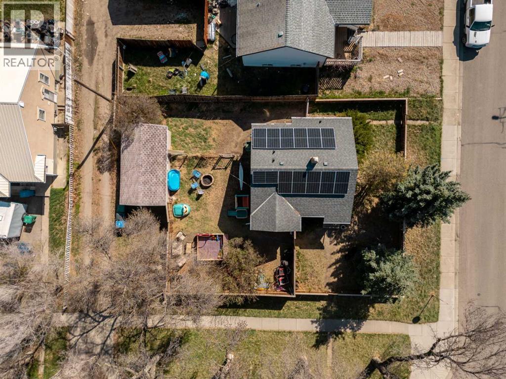 Single Family House Bungalow for Sale in   Street S Victoria Park Lethbridge 