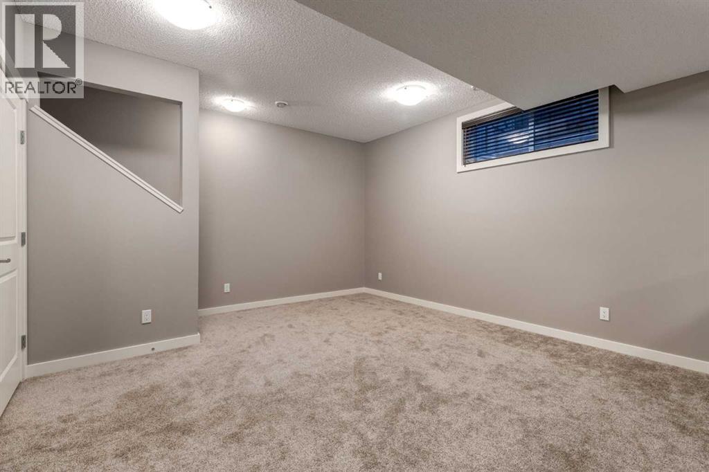 Single Family House for Sale in  SILVERADO SKIES Drive SW Silverado Calgary 