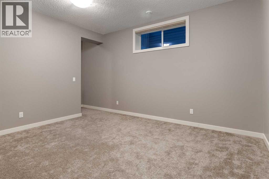 Single Family House for Sale in  SILVERADO SKIES Drive SW Silverado Calgary 