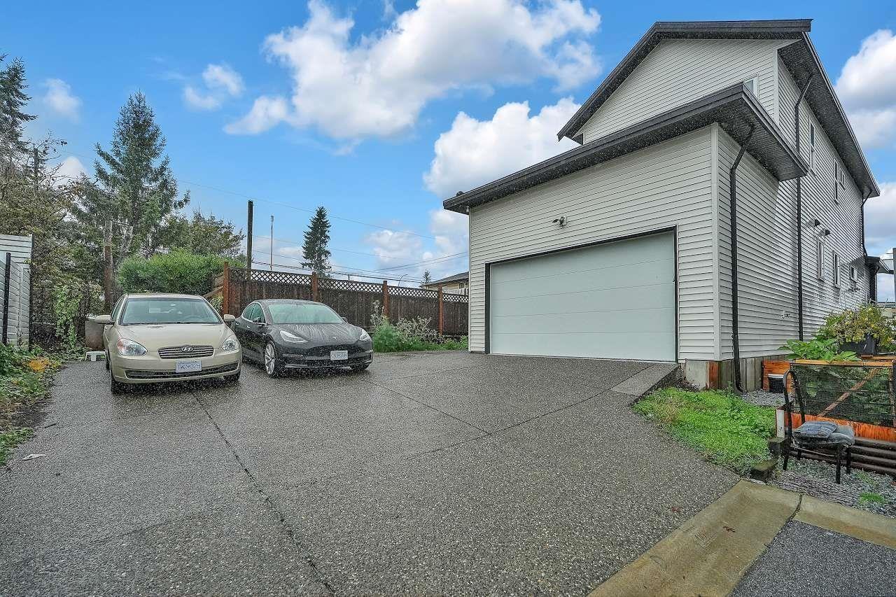 12420 80 AVENUE, Surrey