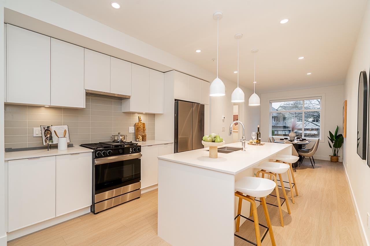 108 5330 198 STREET, Langley