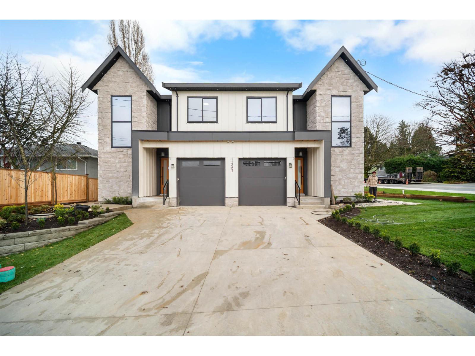 9214 114 Street, Delta