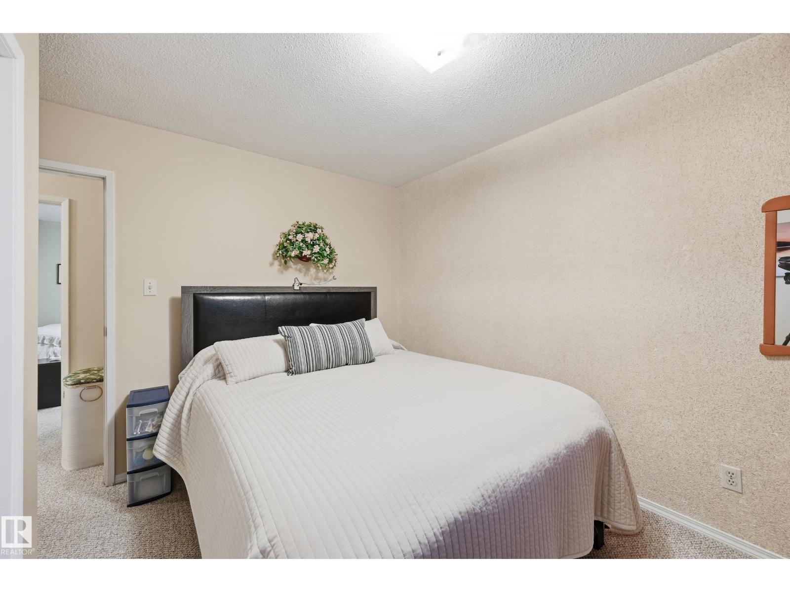 15103 73 ST NW, Edmonton