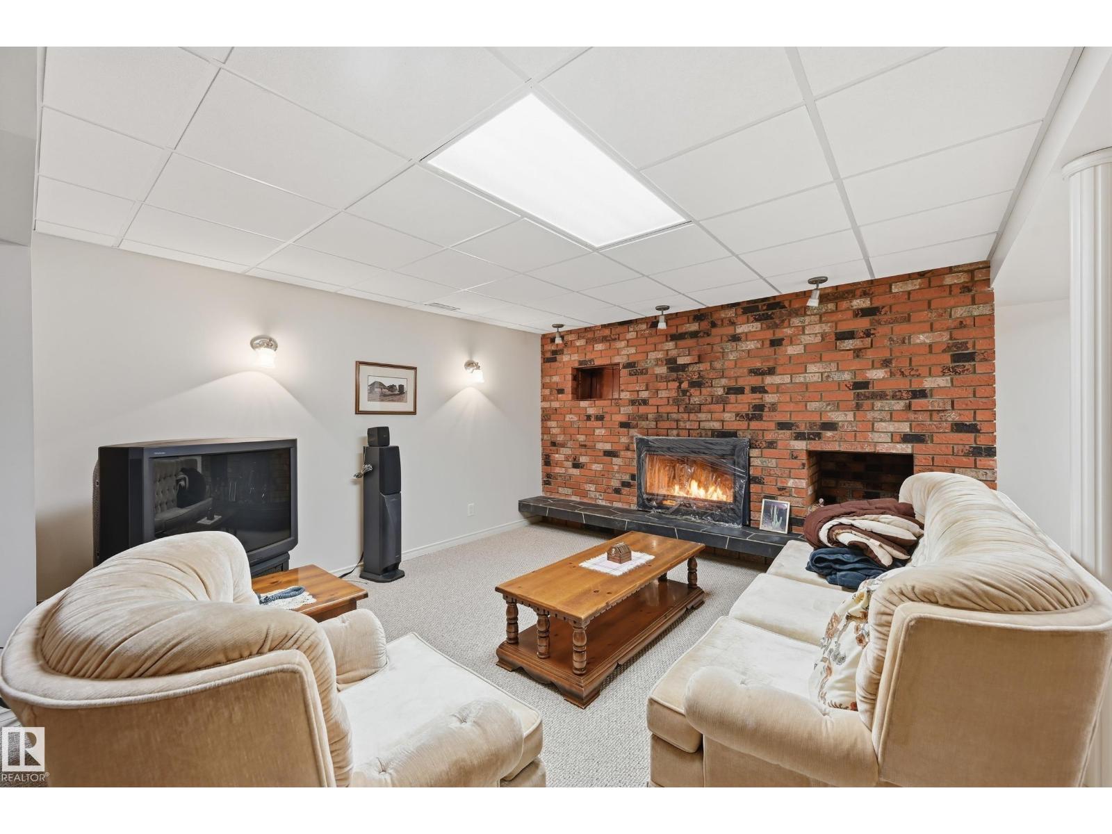 15103 73 ST NW, Edmonton