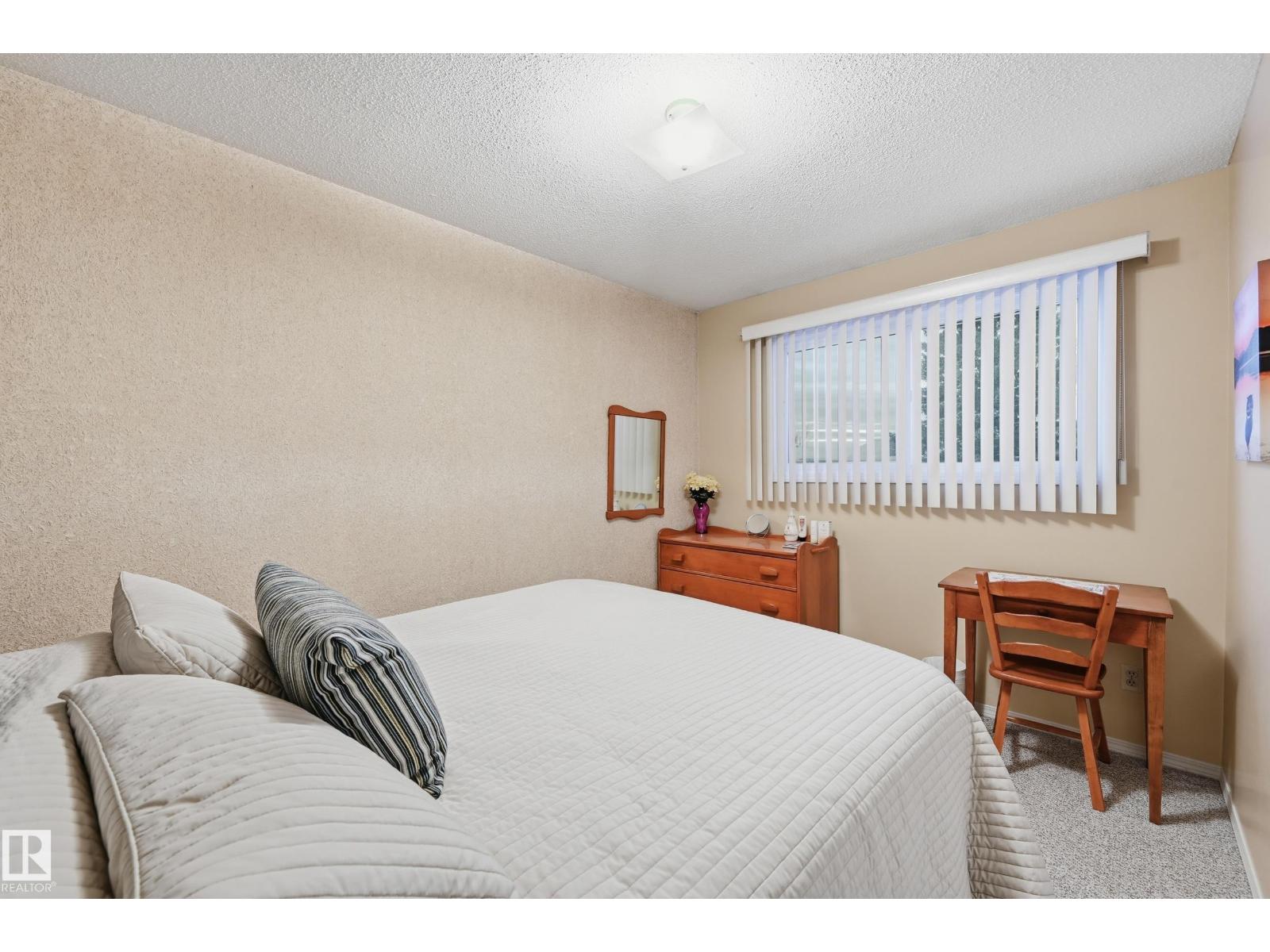 15103 73 ST NW, Edmonton