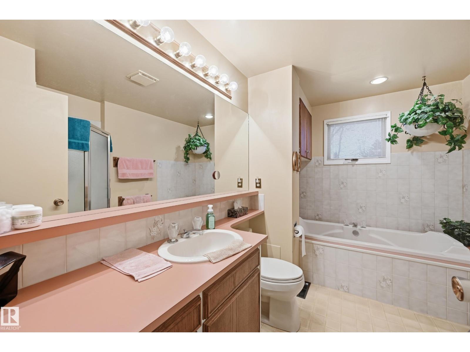 15103 73 ST NW, Edmonton