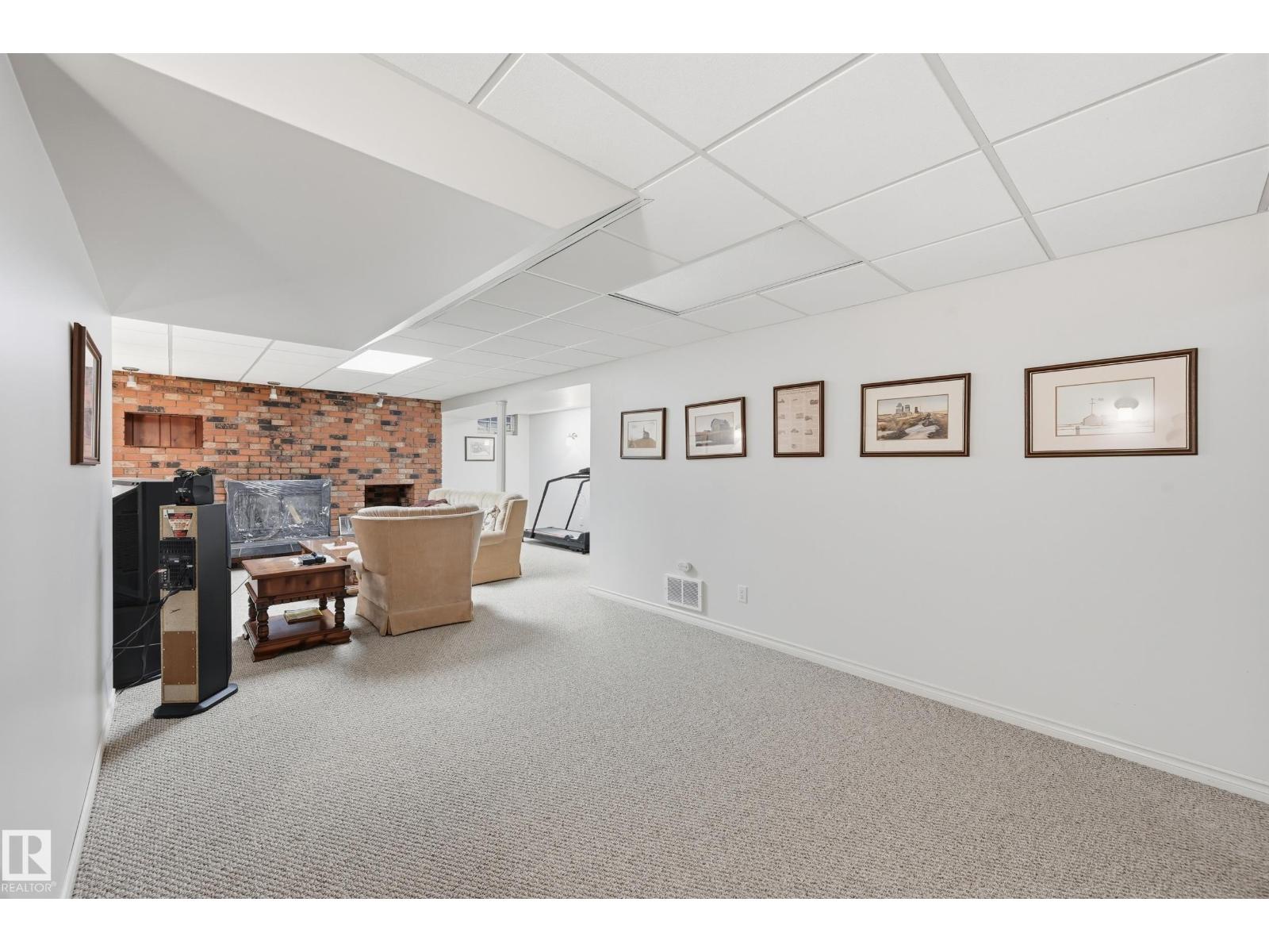 15103 73 ST NW, Edmonton