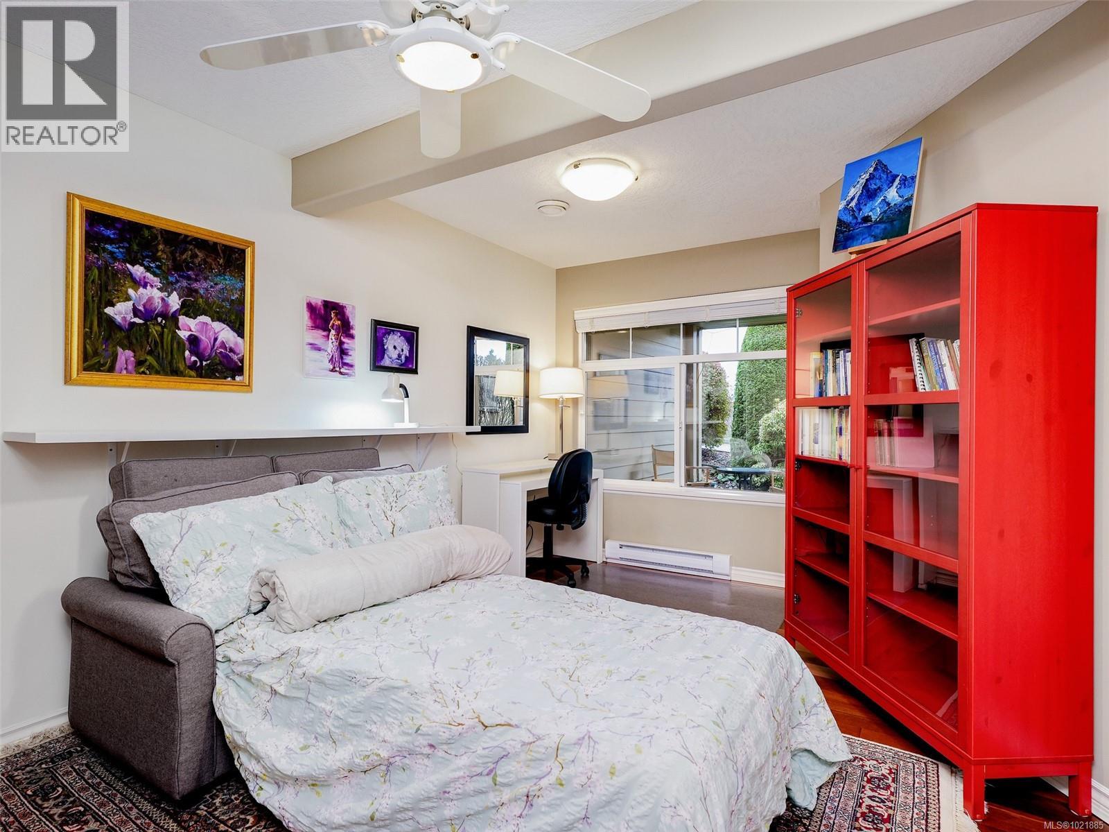 25 1286 Tolmie Avenue, Saanich