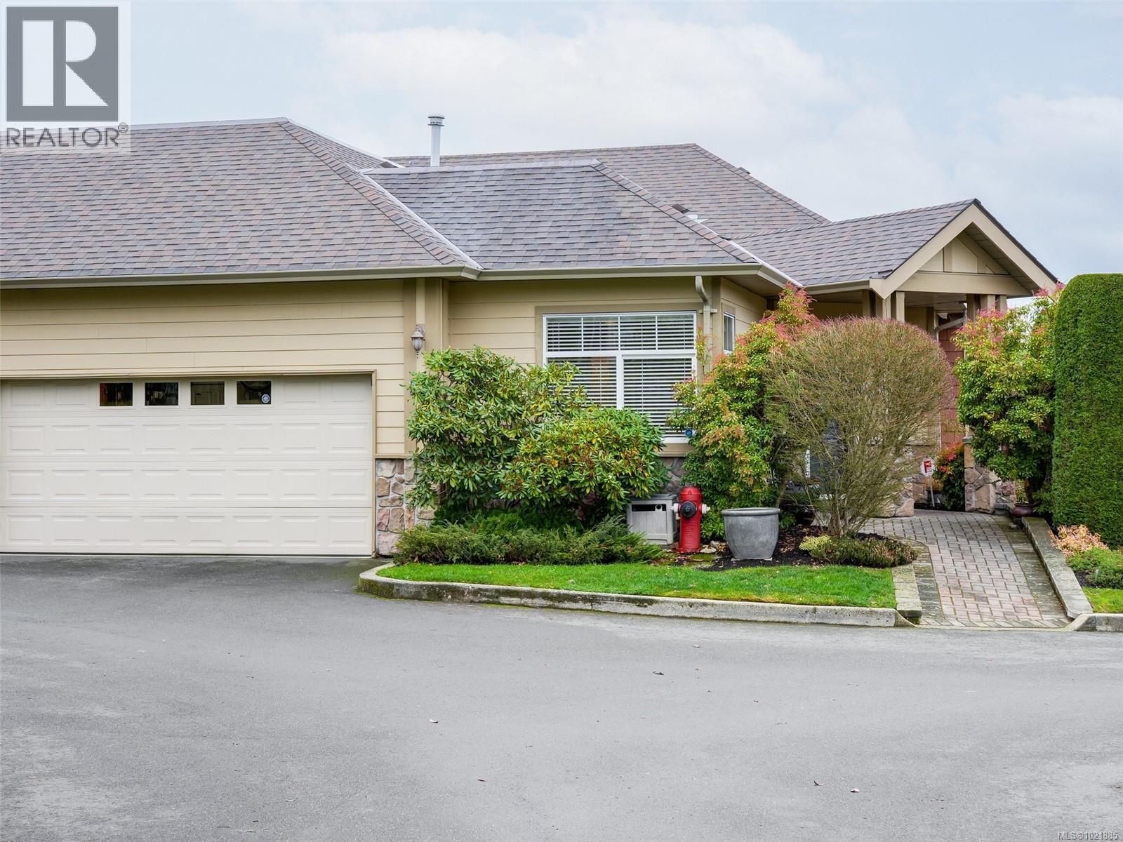 25 1286 Tolmie Avenue, Saanich
