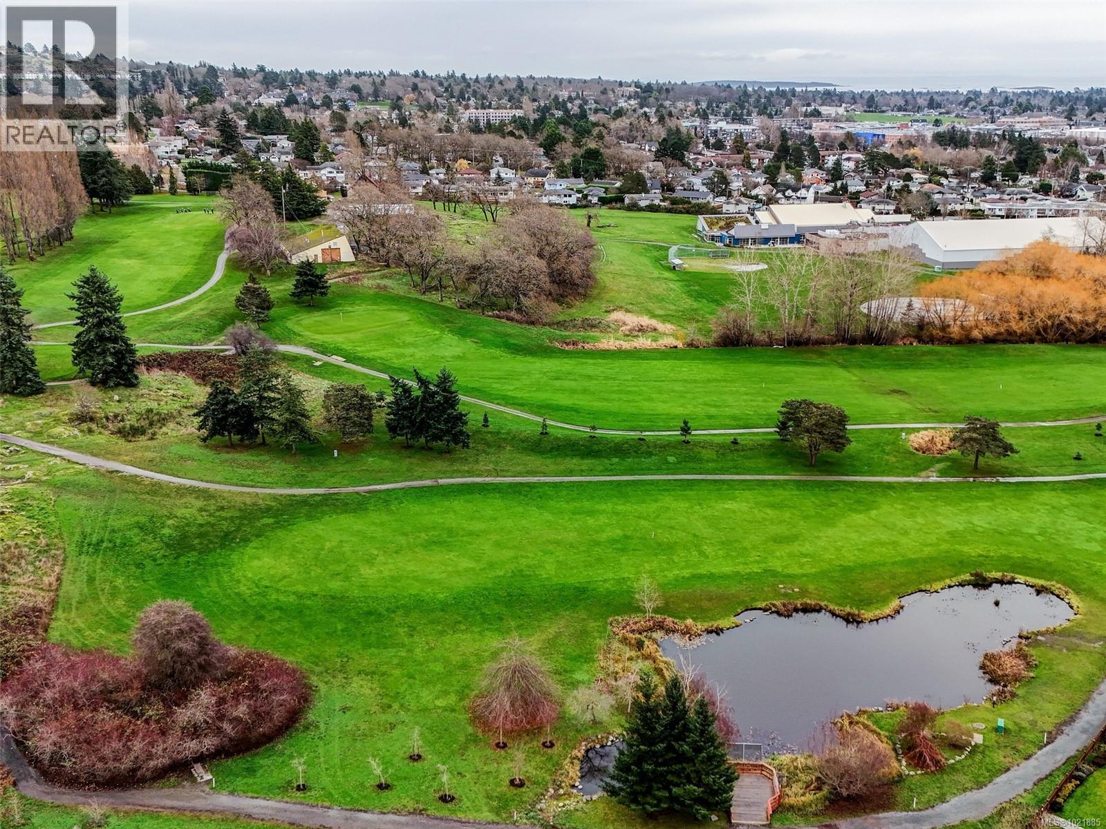 25 1286 Tolmie Avenue, Saanich