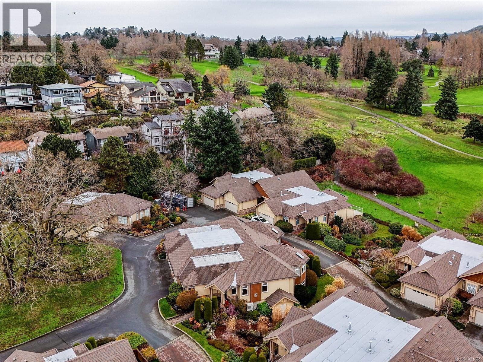 25 1286 Tolmie Avenue, Saanich