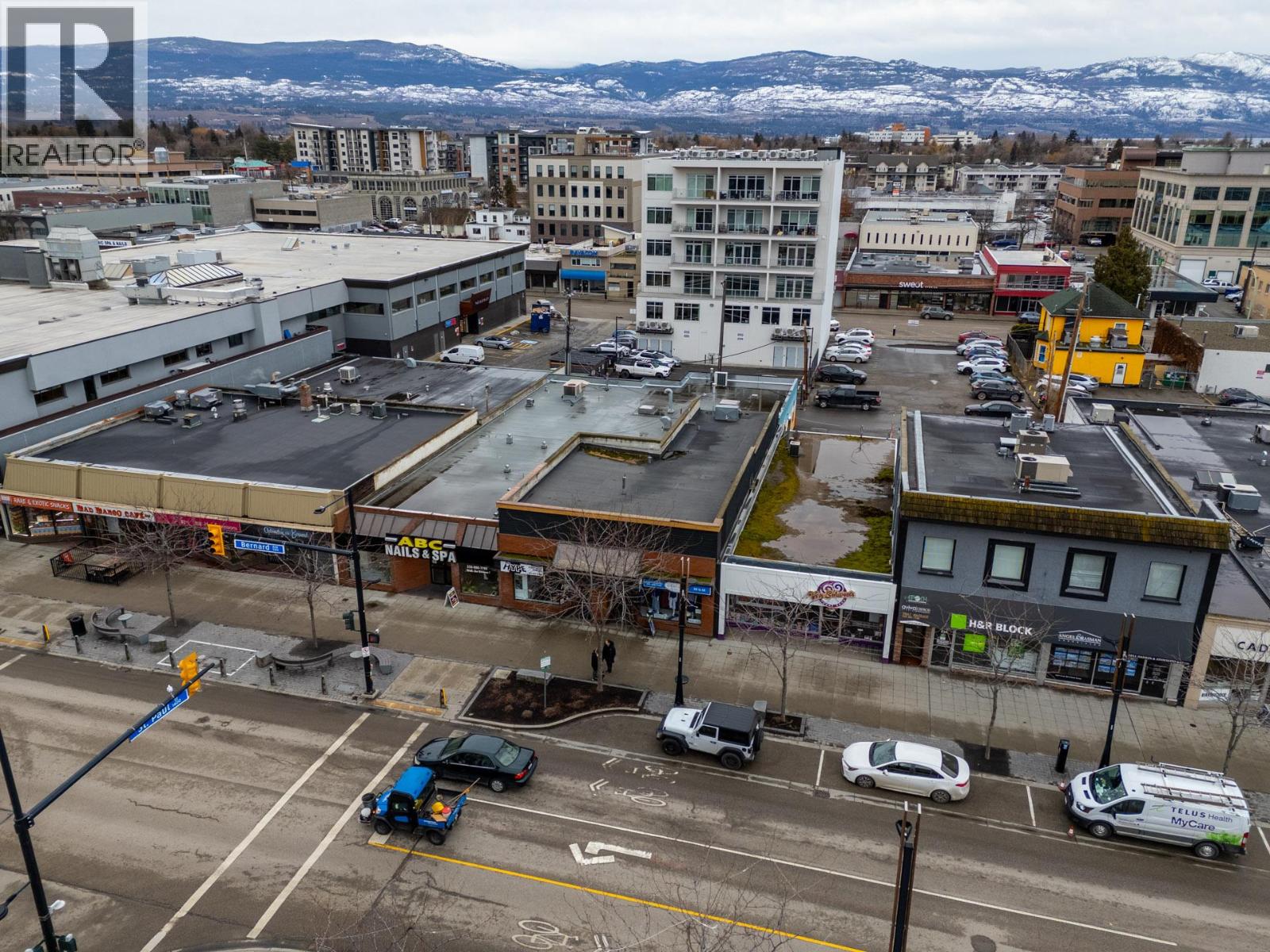  543 Bernard Avenue, Kelowna