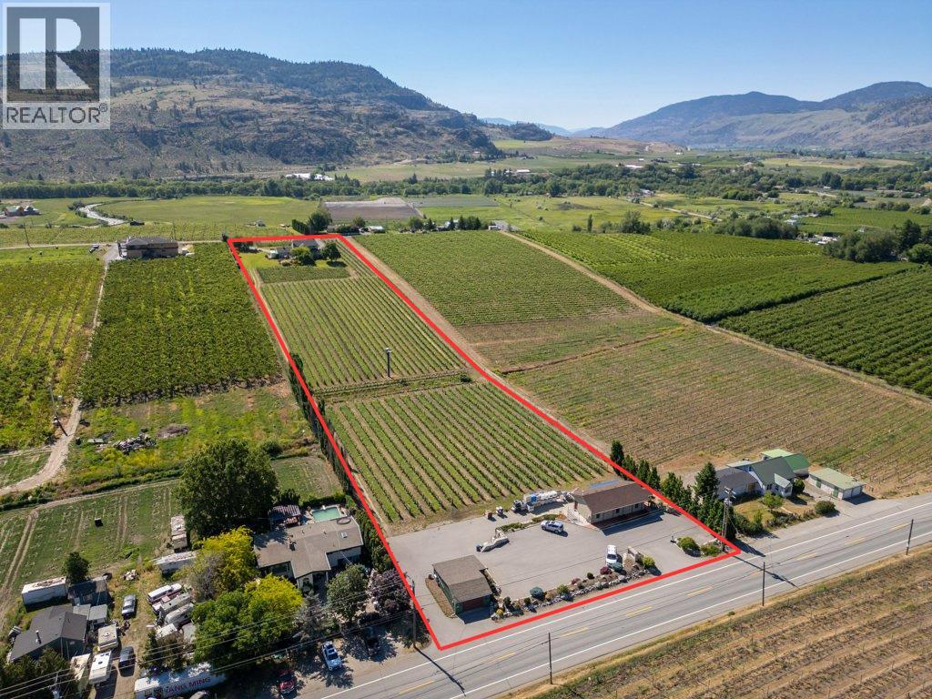  5381 97 Highway, Oliver