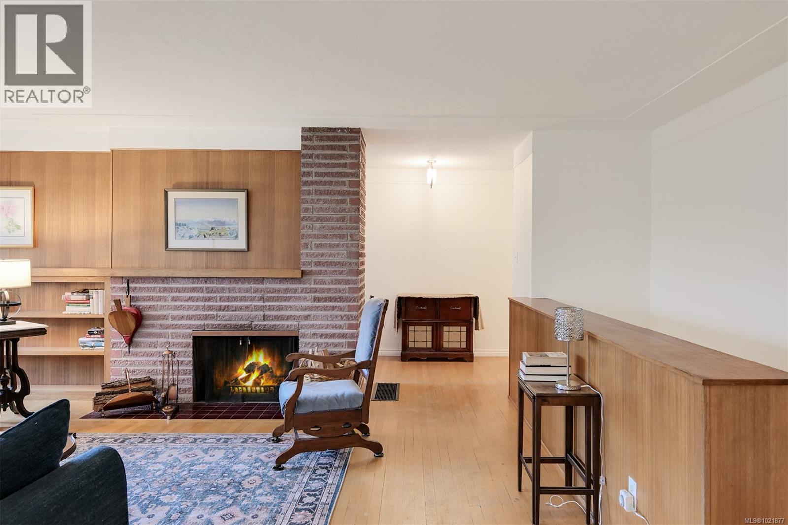 645 Transit Rd, Oak Bay