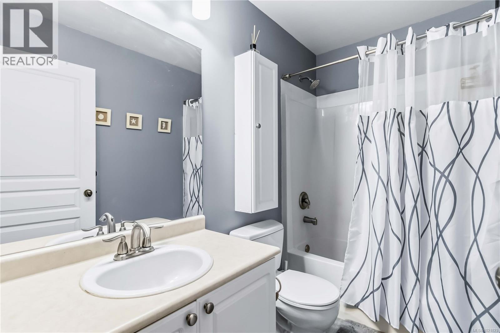 38 14 Erskine Lane, View Royal