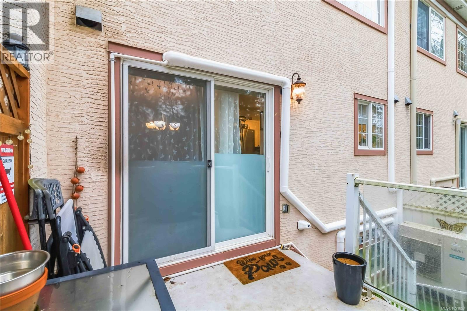 38 14 Erskine Lane, View Royal