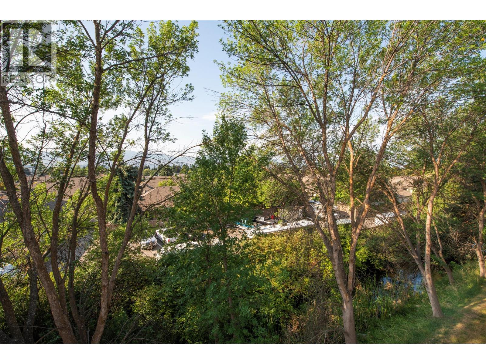 407 3180 De Montreuil Court, Kelowna