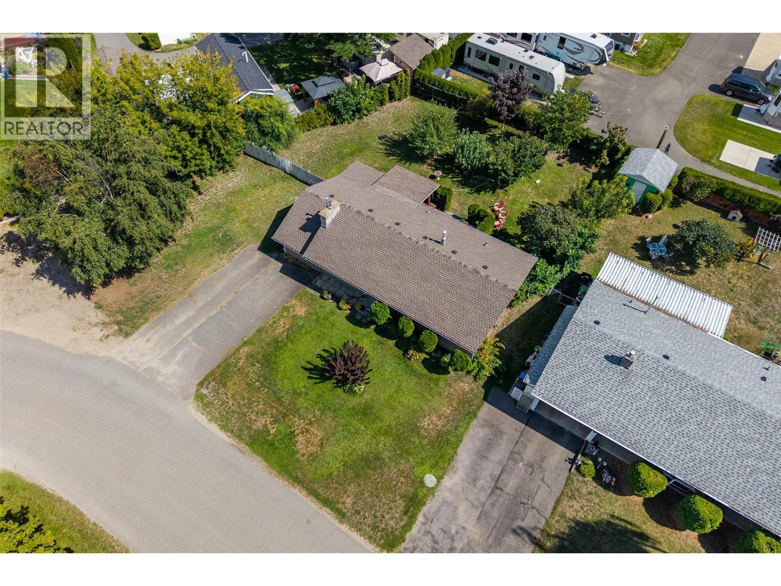 229 Lakeshore Drive, Chase