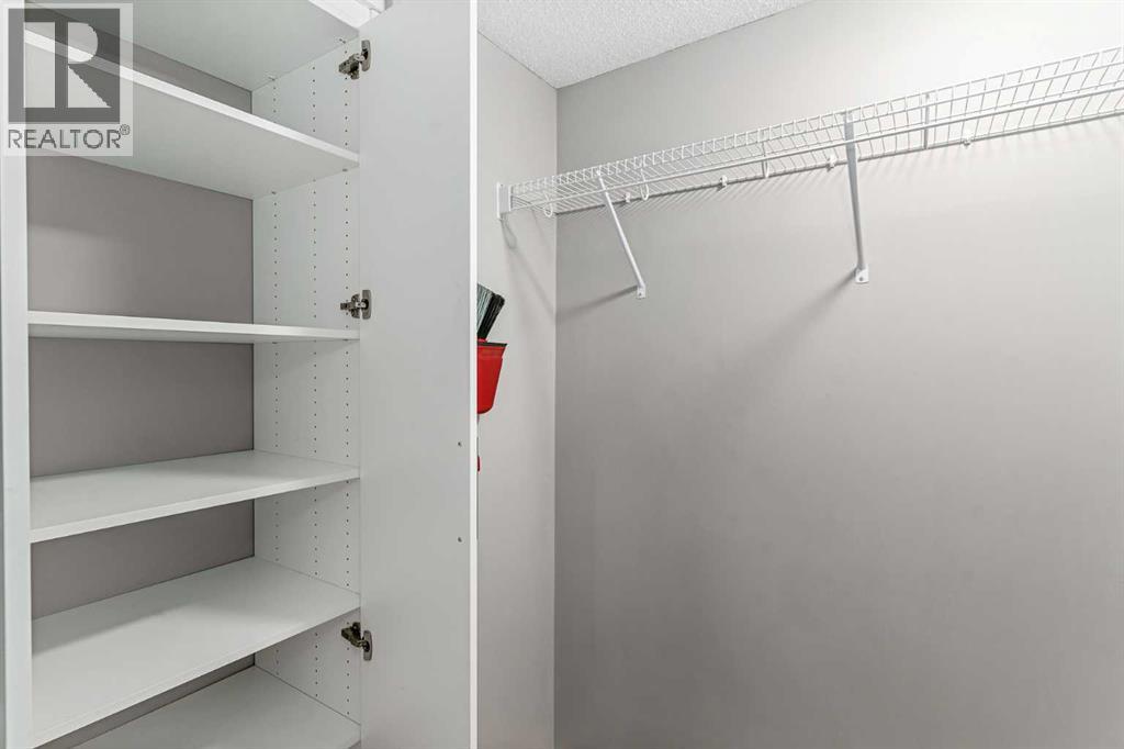 Single Family House for Sale in   Royal Birch Boulevard NW Royal Oak Calgary 