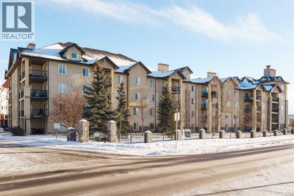 Single Family House for Sale in   Royal Birch Boulevard NW Royal Oak Calgary 