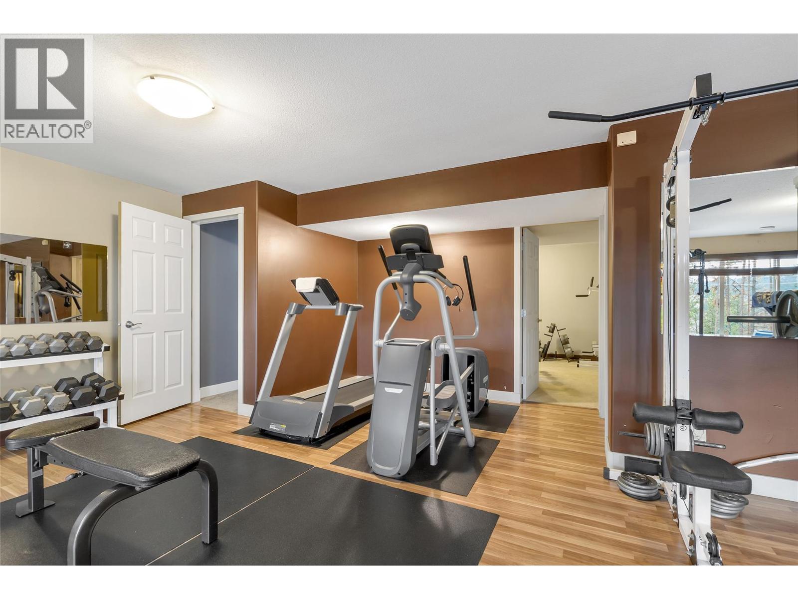  10412 Sherman Drive, Lake Country