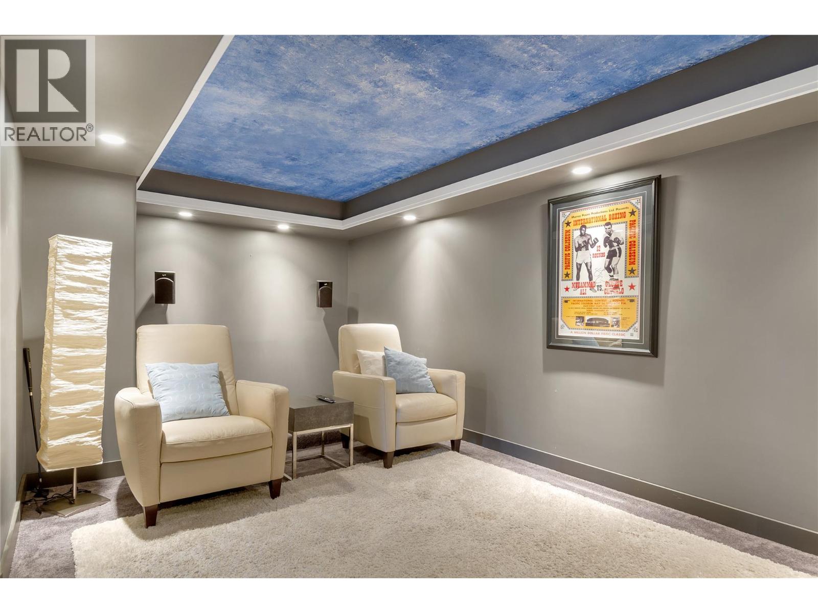  10412 Sherman Drive, Lake Country