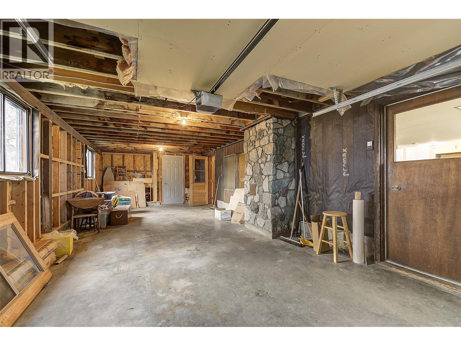  840 Matt Road, Kelowna