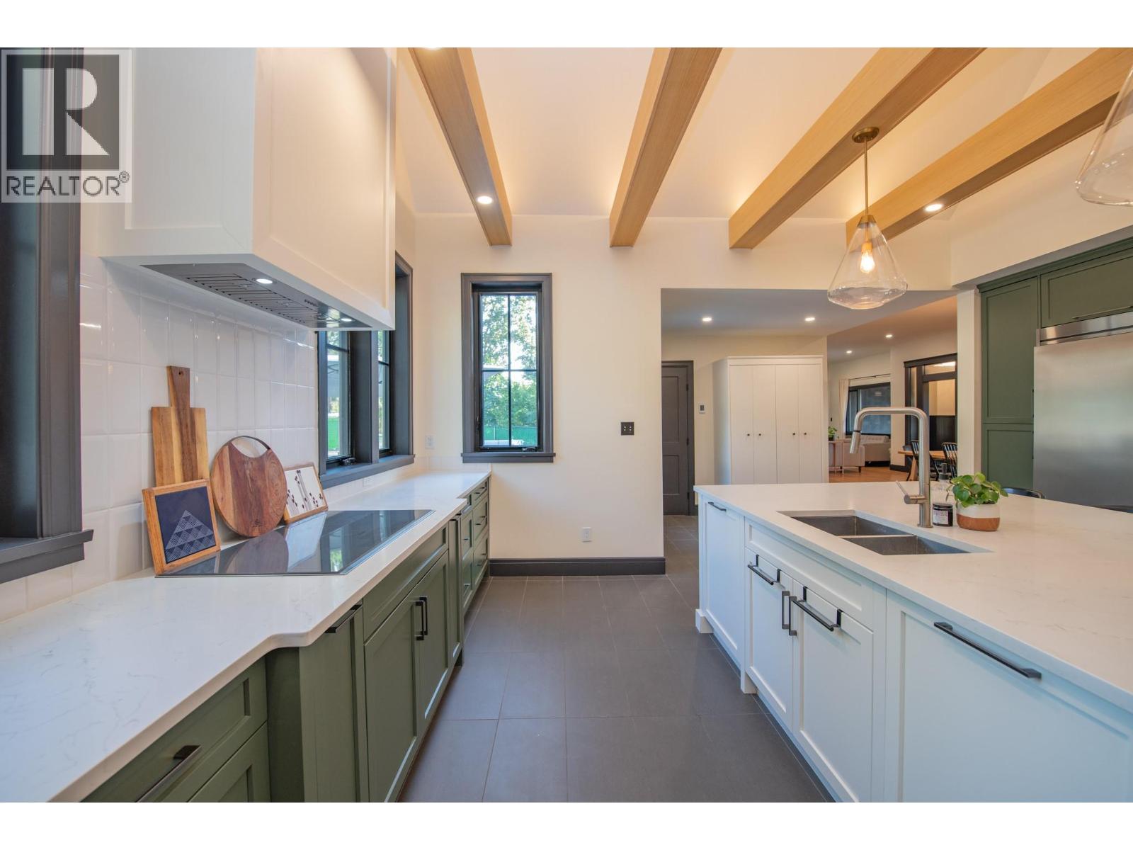  2505 23 Street, Vernon