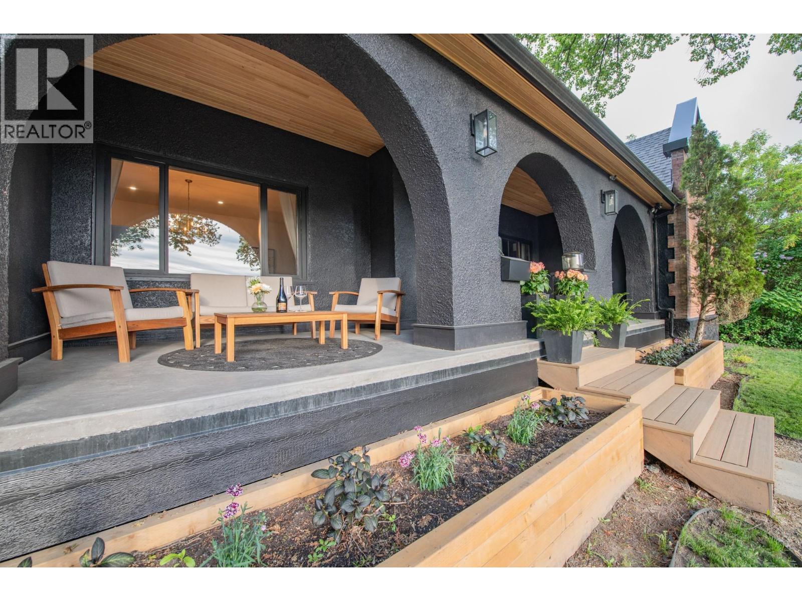  2505 23 Street, Vernon