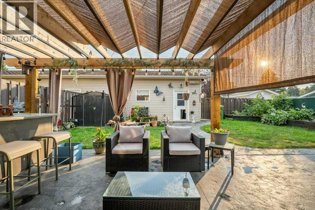 Single Family House Bungalow for Sale in   Avenue NW Bowness Calgary 