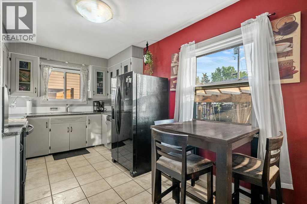 Single Family House Bungalow for Sale in   Avenue NW Bowness Calgary 