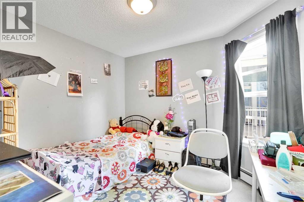 Single Family House for Sale in   Hunterview Drive NW Huntington Hills Calgary 