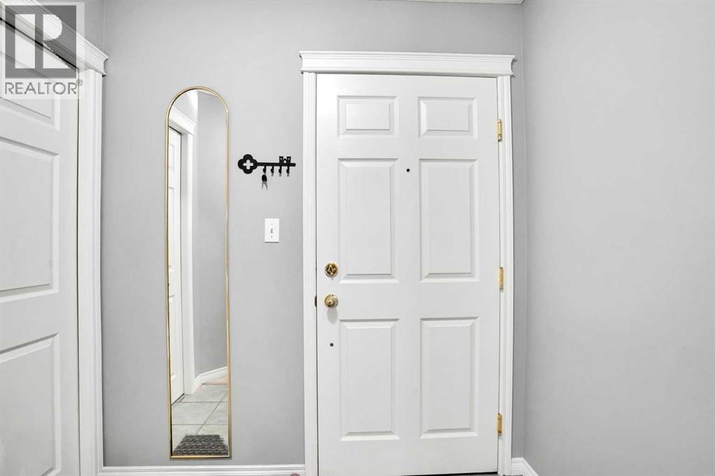 Single Family House for Sale in   Hunterview Drive NW Huntington Hills Calgary 