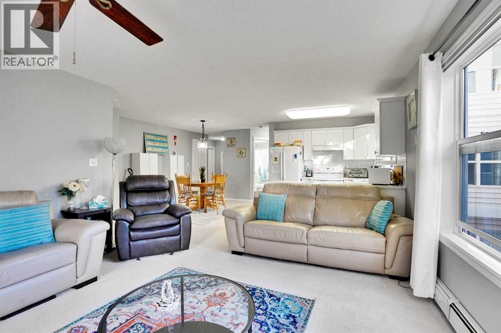 Single Family House for Sale in   Hunterview Drive NW Huntington Hills Calgary 