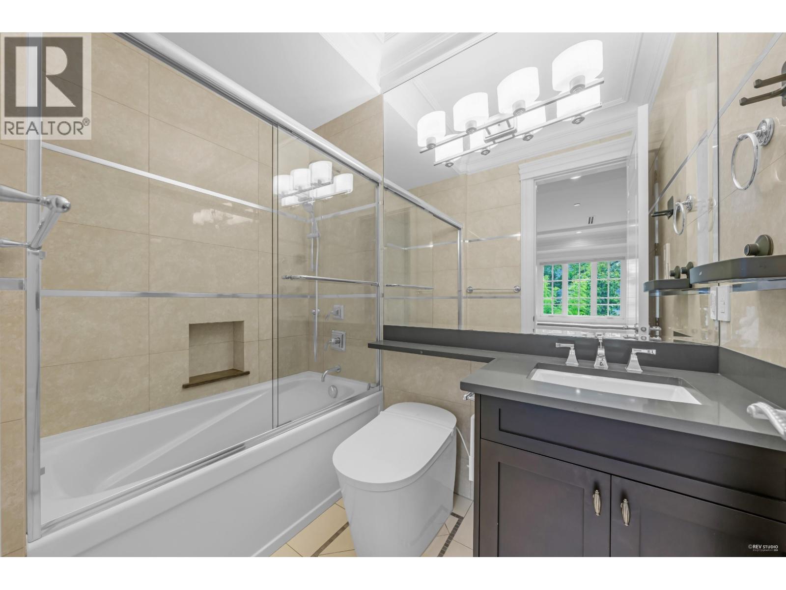 6011 ADERA STREET, Vancouver