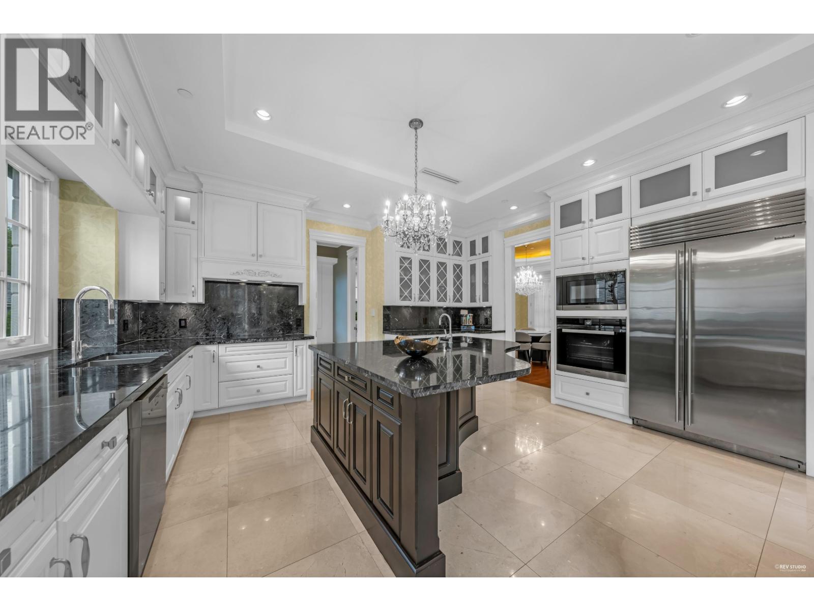 6011 ADERA STREET, Vancouver