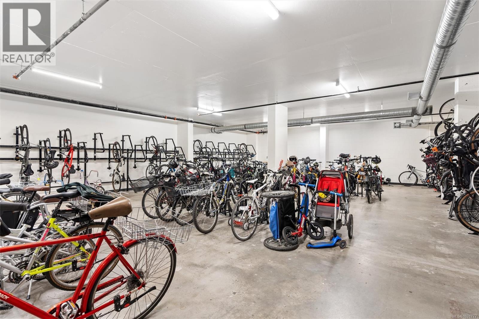 607 845 Johnson St, Victoria