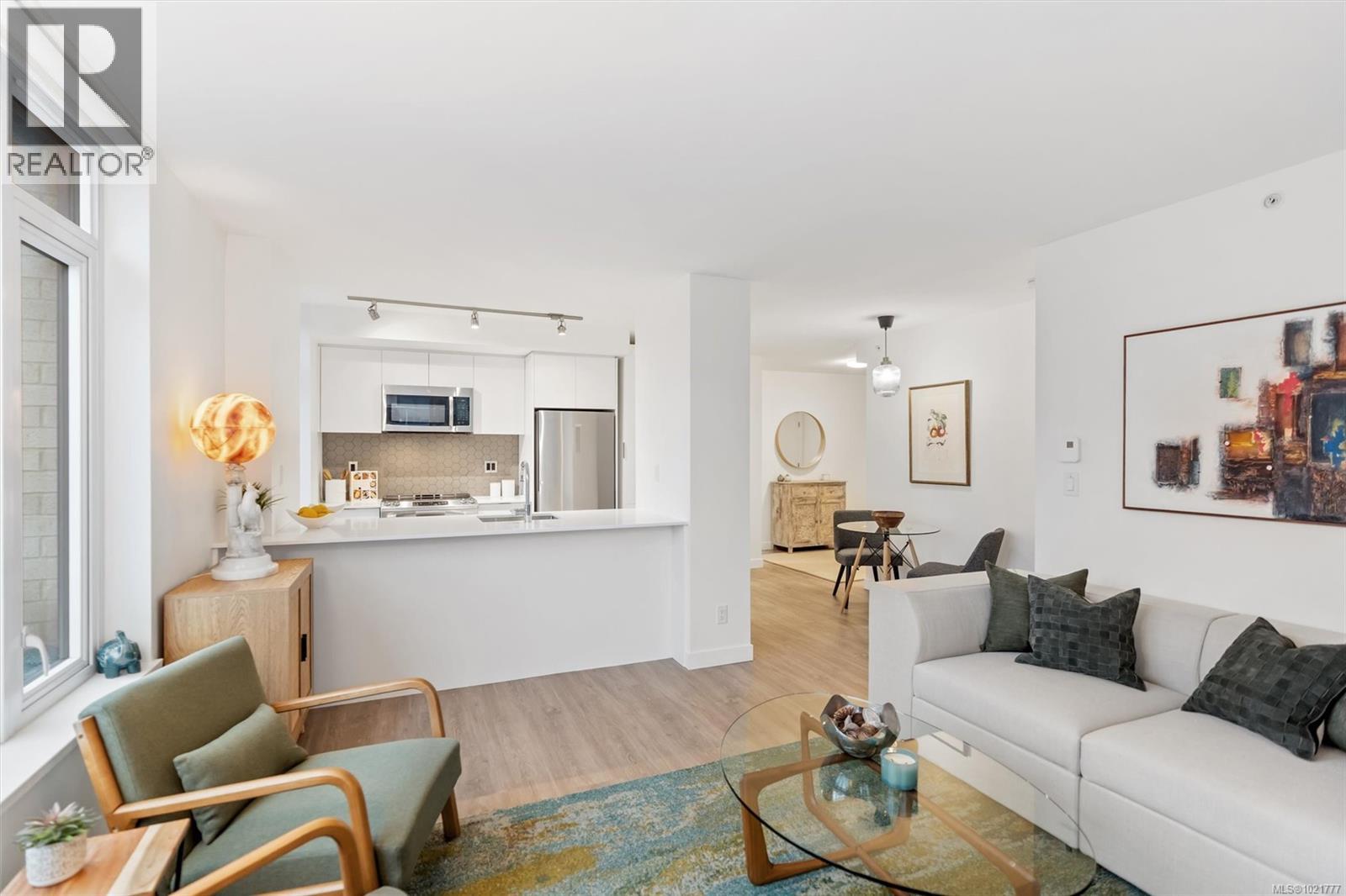 607 845 Johnson St, Victoria