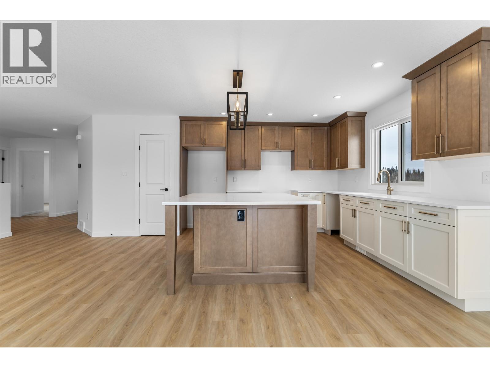 5305 BREANNA AVENUE, Prince George