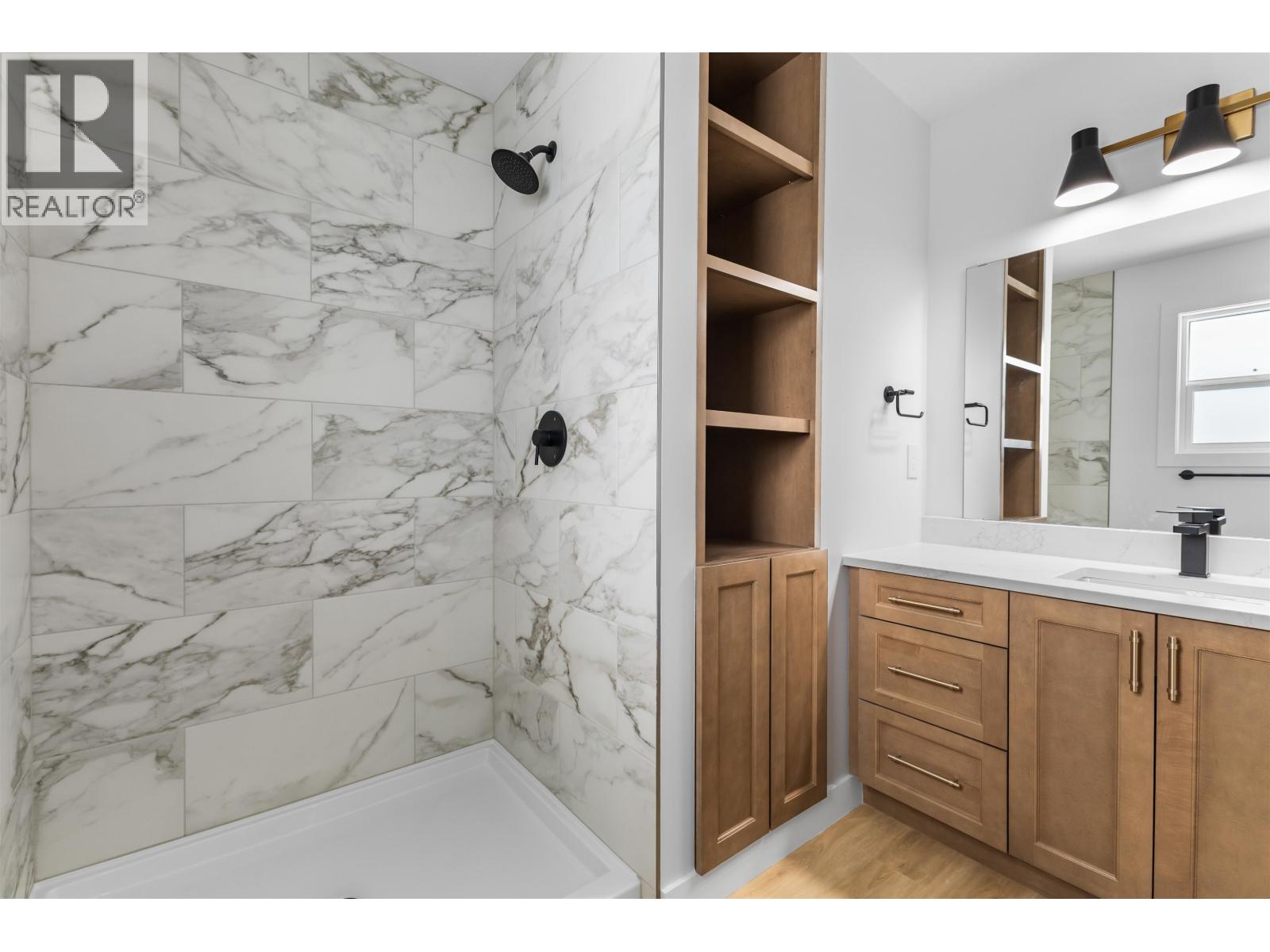 5305 BREANNA AVENUE, Prince George