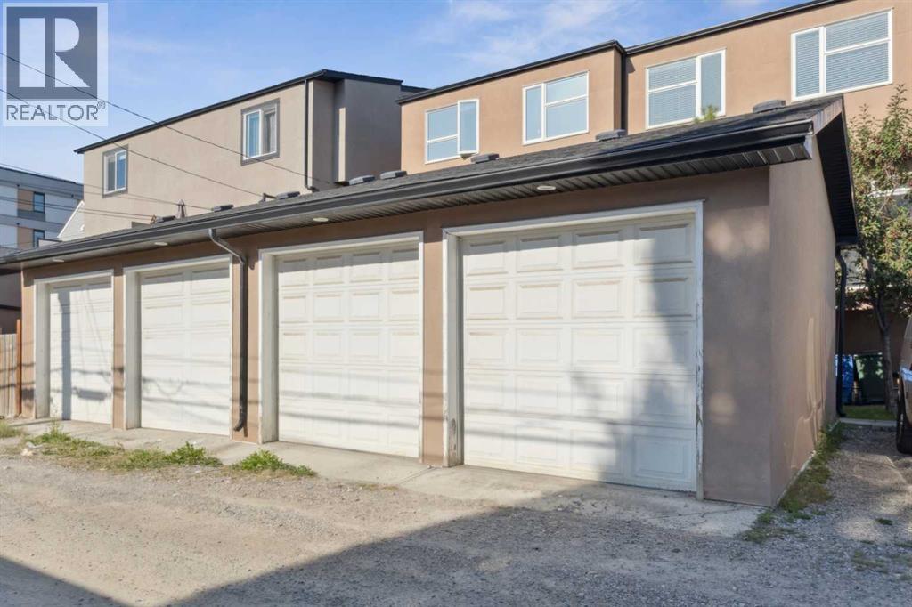 Single Family House for Sale in   Bowness Road NW Montgomery Calgary 