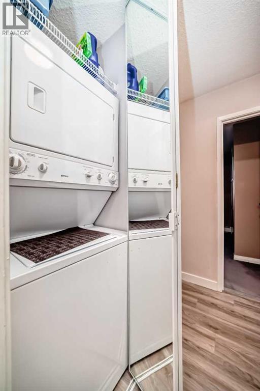 Single Family House for Sale in    Avenue NW West Hillhurst Calgary 