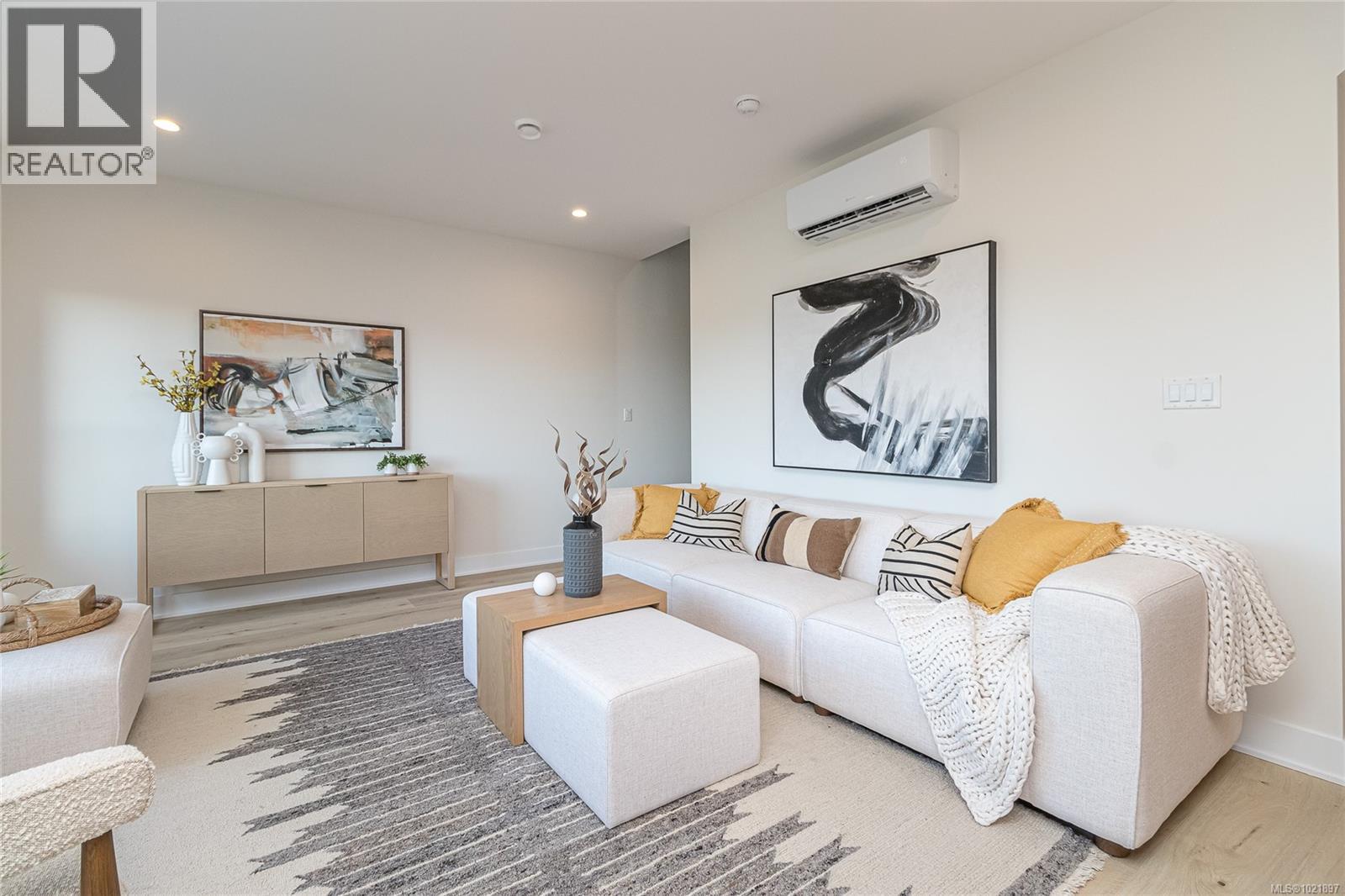 1426 Dolomite Ridge, Langford