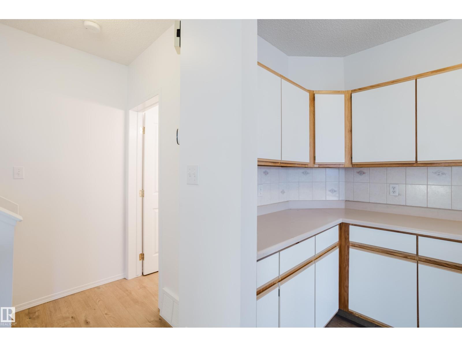 #57 843 YOUVILLE DR W NW, Edmonton