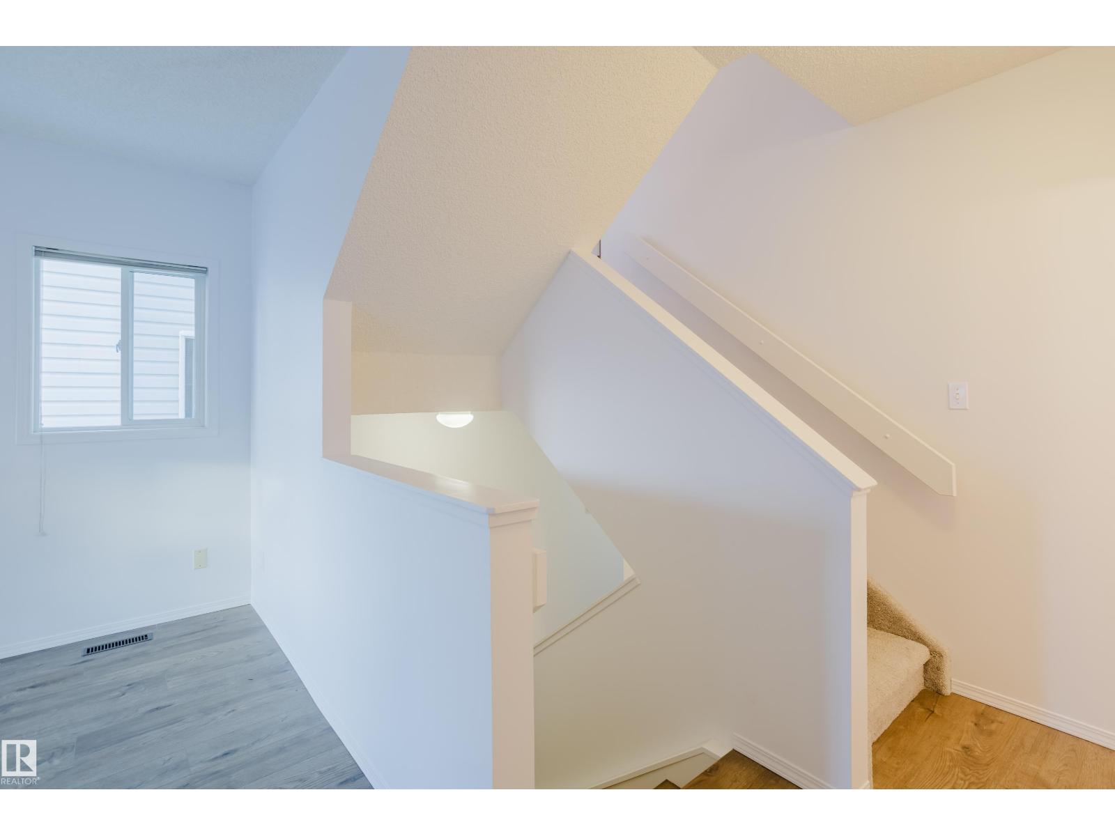 #57 843 YOUVILLE DR W NW, Edmonton