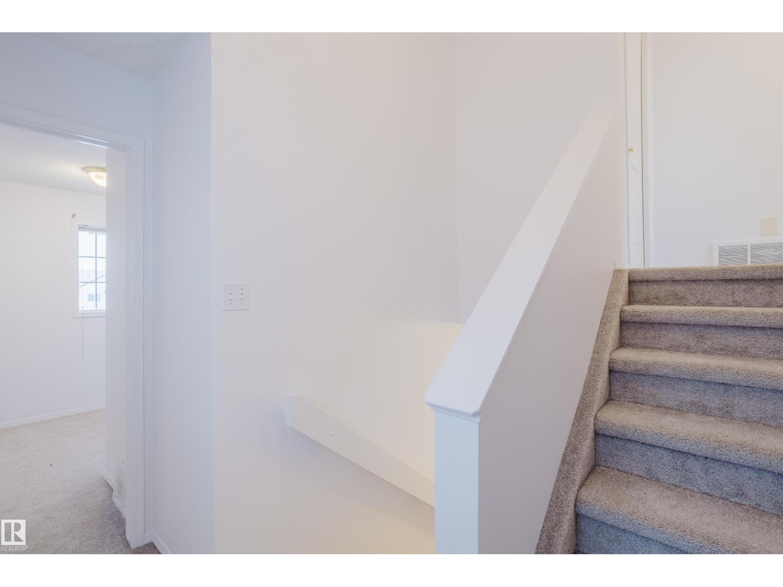 #57 843 YOUVILLE DR W NW, Edmonton