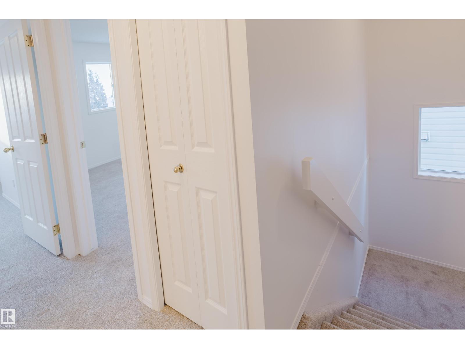 #57 843 YOUVILLE DR W NW, Edmonton