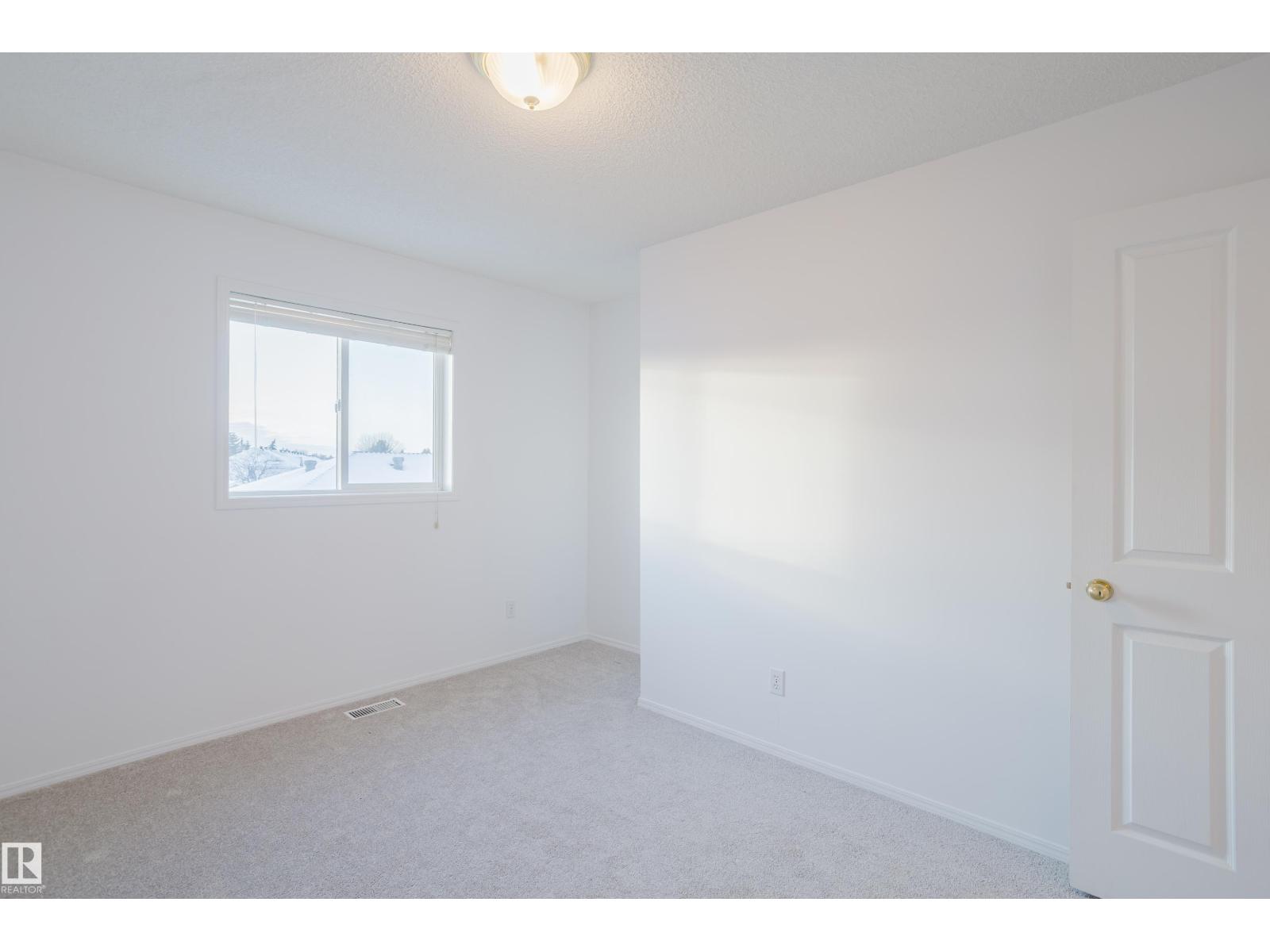 #57 843 YOUVILLE DR W NW, Edmonton